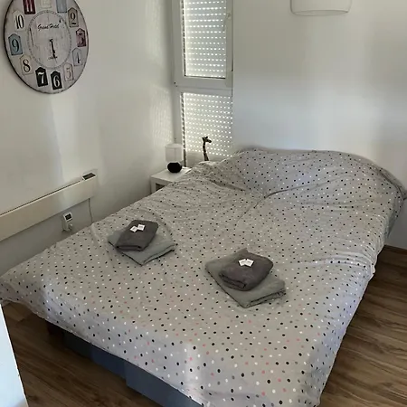 Apartment Senka 1 Divcibare